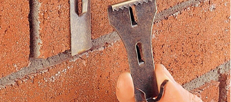 Using Brick Clips